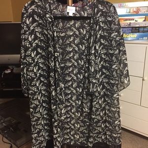 LulaRoe L Monroe Blk/wht feather Black Fringe